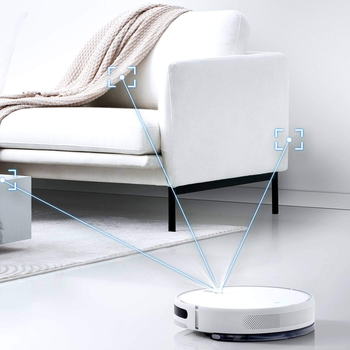 Xiaomi-mi-robot-vacuum-mop-white-1